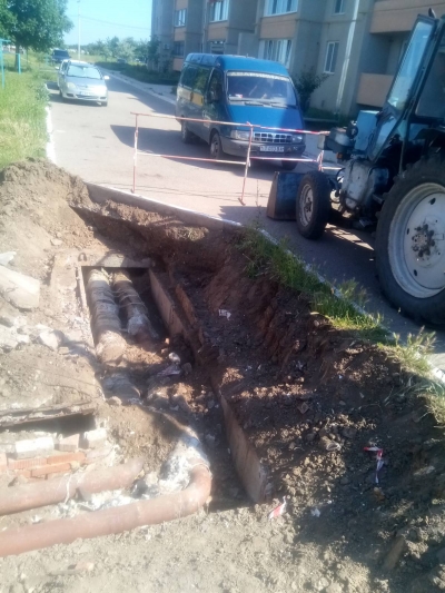 Устранение порыва тепловой сети по ул. Котовского,151 в г. Слободзея